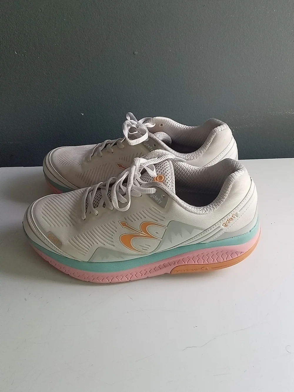 Gravity Defyer G-Defy Ion White Pastel Walking Shoes VersoShock Orthopedic